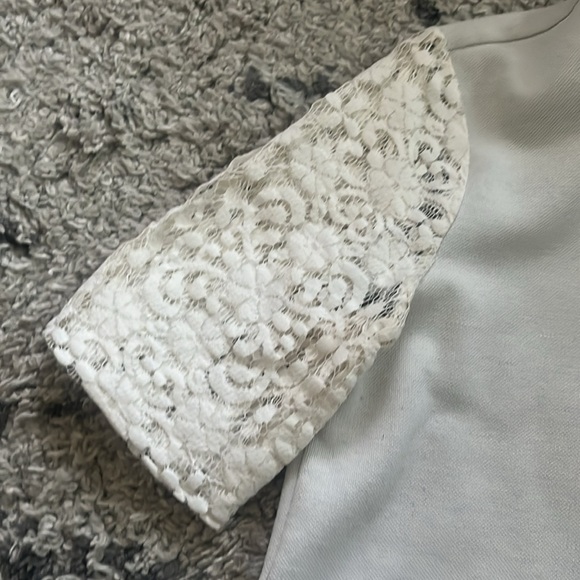 LOFT - ivory lace sleeve crop - Size S - Picture 4 of 7